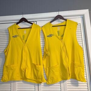 2 XL uni-sex Wal-Mart Proud Associate Yellow Full Zip Vests pre-owned